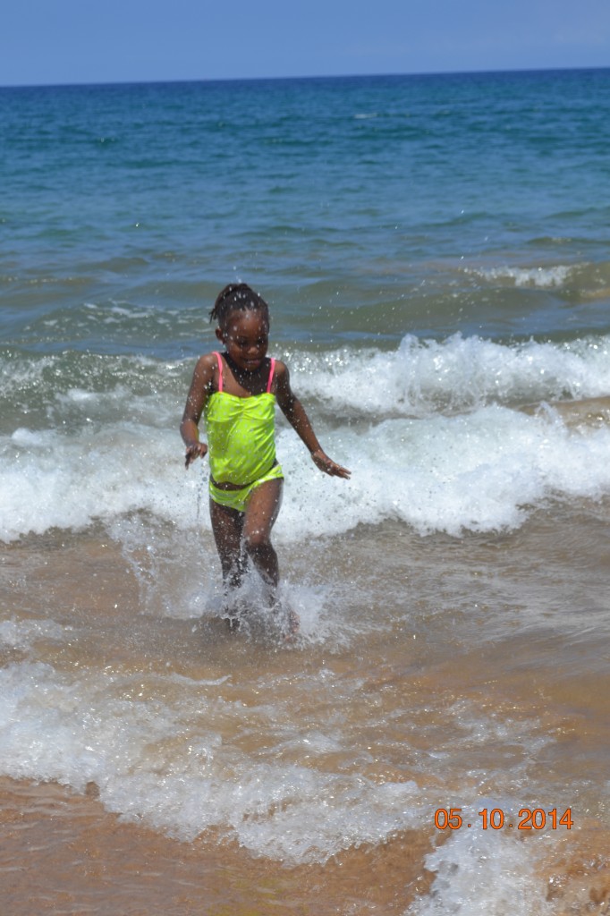 DSC 0004 682x1024 Birthday Beach Photos
