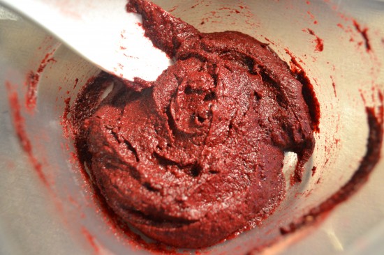 DSC 0331 550x366 Amla & Hibiscus Curl Defining Deep Conditioner Recipe